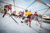 Winter am Ring Eishockey (c) Philip Platzer Red Bull Content Pool.jpg